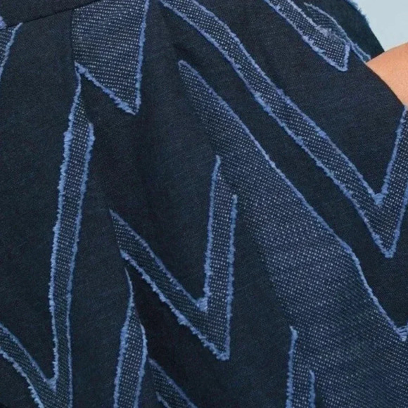 Anthropologie Eva Franco Textured-Chevron Midi Skirt Blue Ruffle Front Size 4 - Picture 3 of 16
